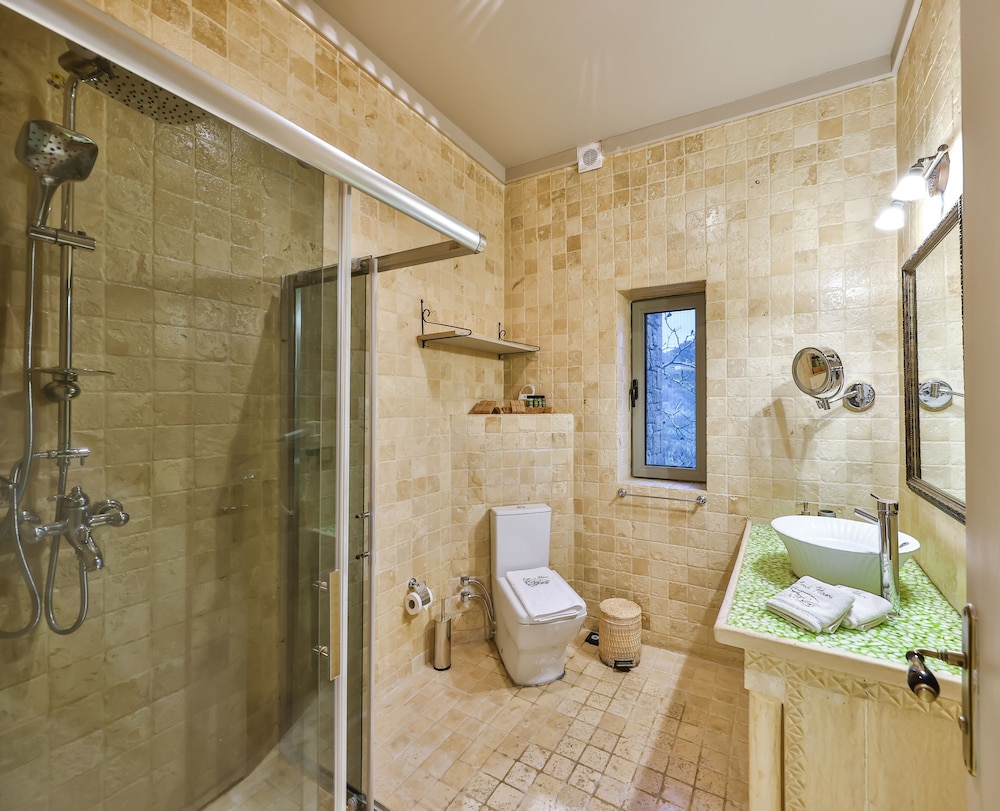 Cetmihan Hotel 49/50