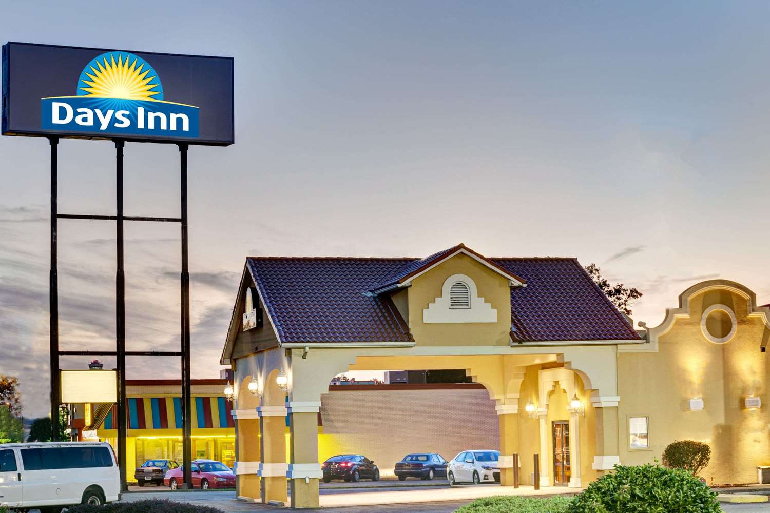 Days Inn By Wyndham Louisville Airport Fair And Expo Center 4/32