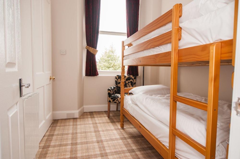 Invernairne guest house 23/78