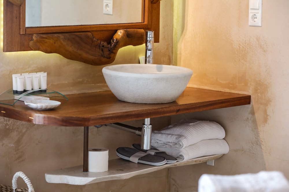 Ibiscus Boutique Hotel 47/49