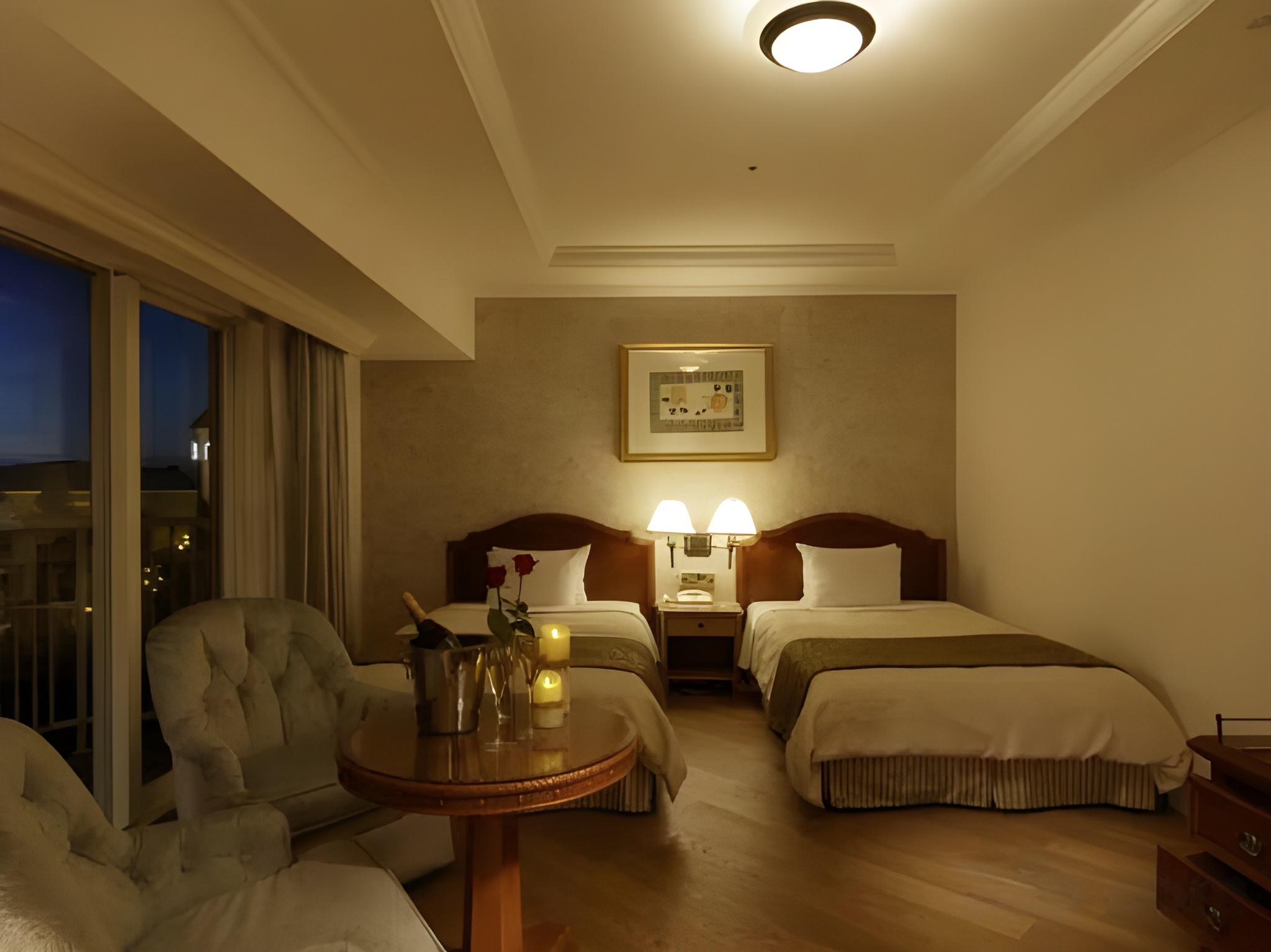Universal، Sendai Royal Park Hotel 2/2