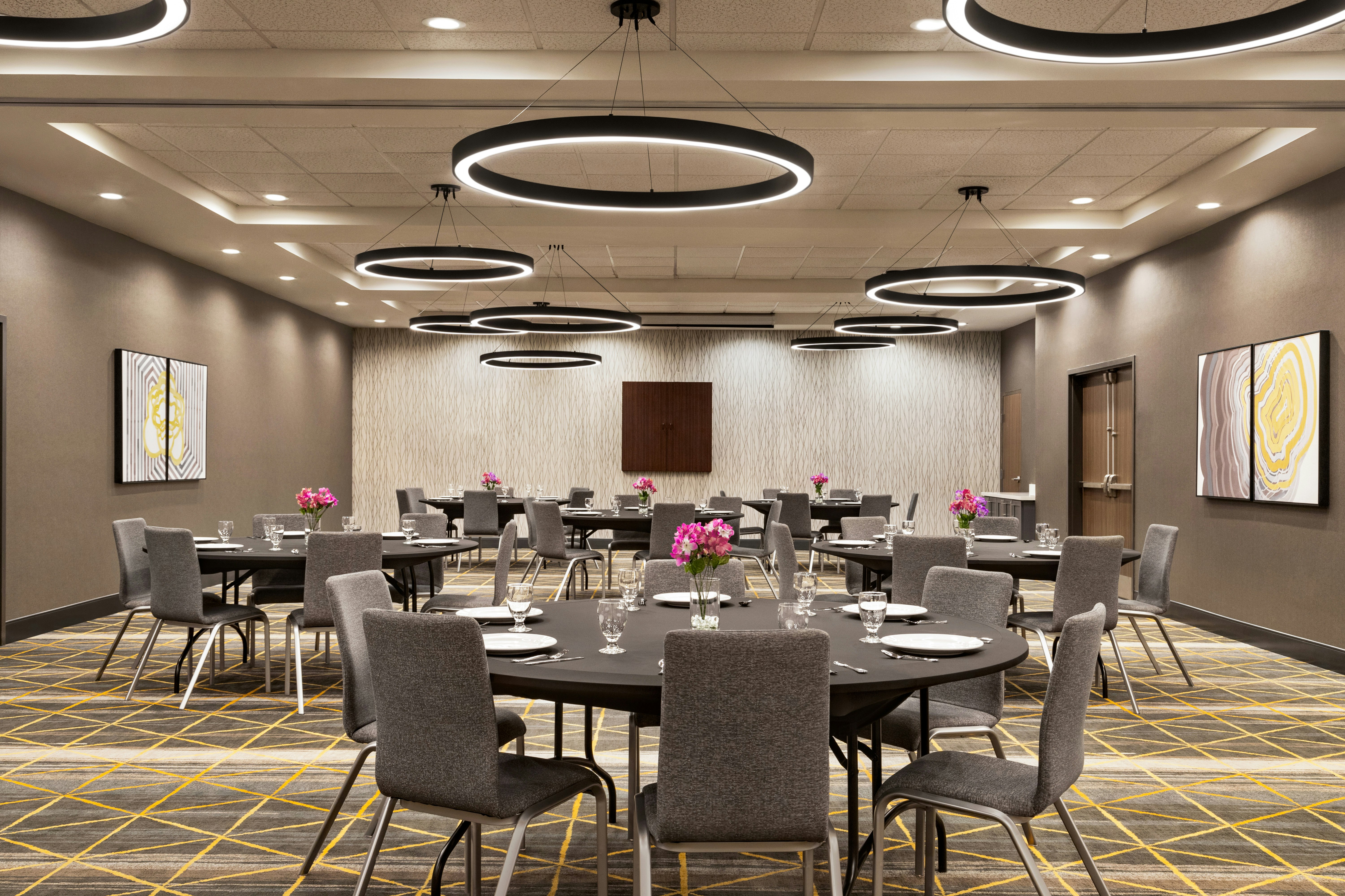 Holiday Inn Birmingham - Hoover 38/42