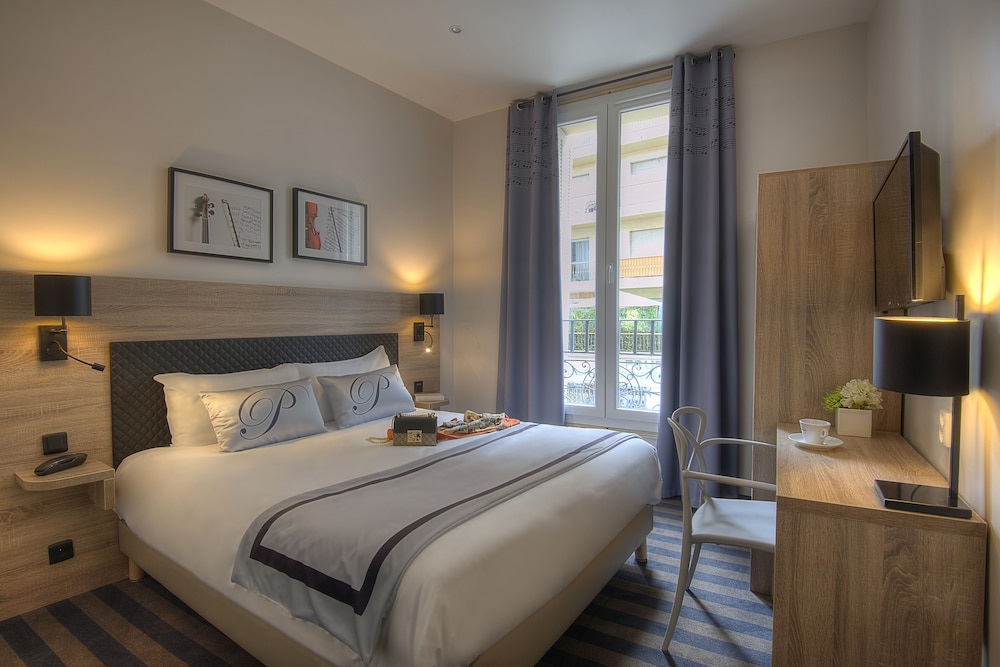 Hotel Paganini 18/40