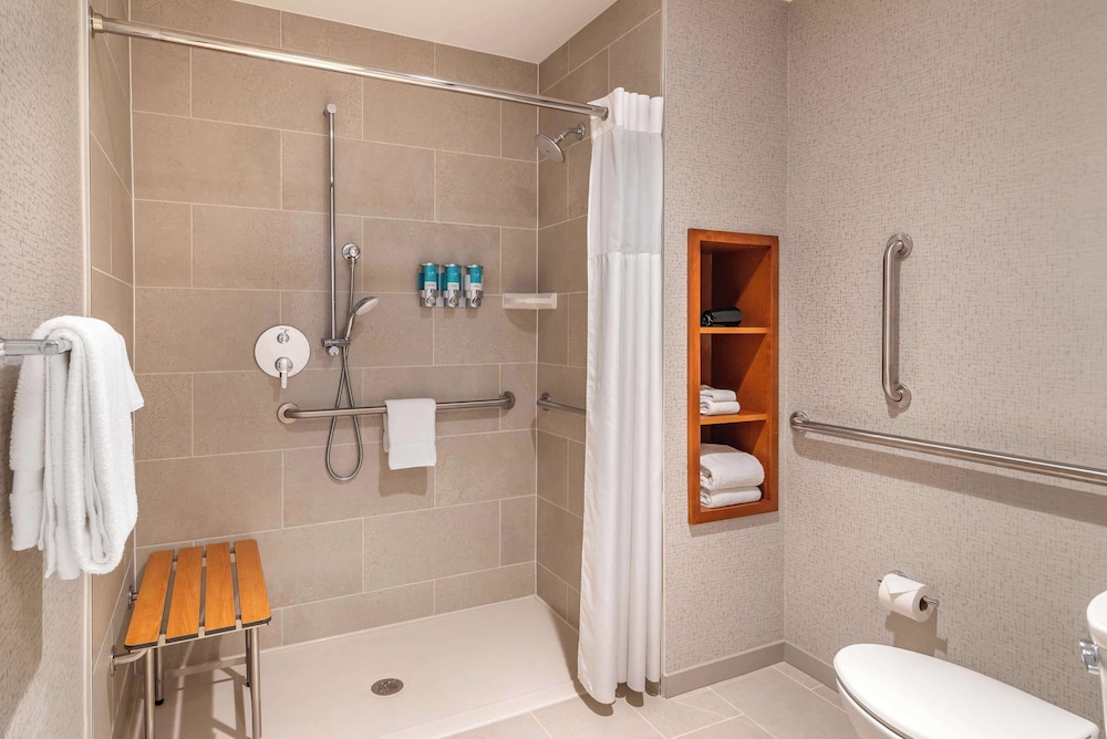 Drury Inn And Suites Atlanta Airport 49/50