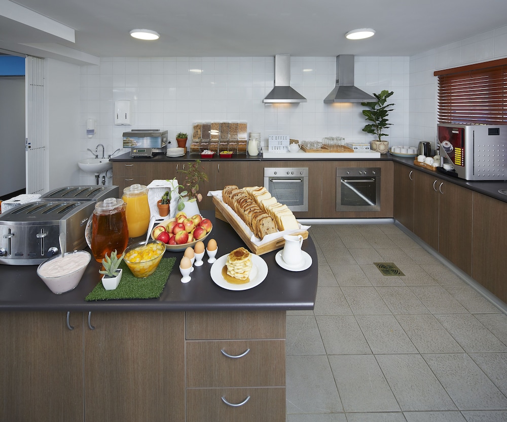 IBIS BUDGET PERTH AIRPORT 44/63