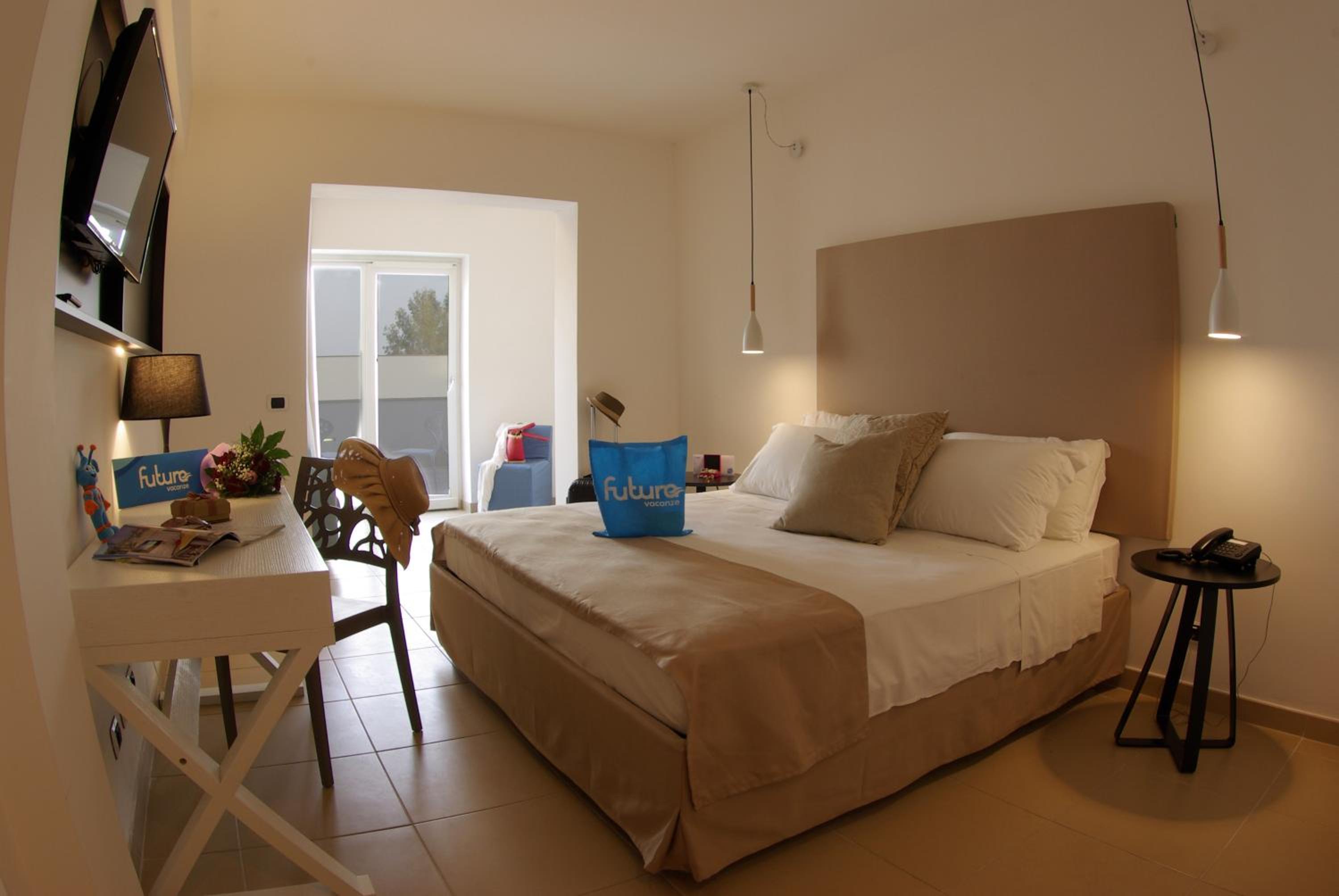 Room, Quadruple