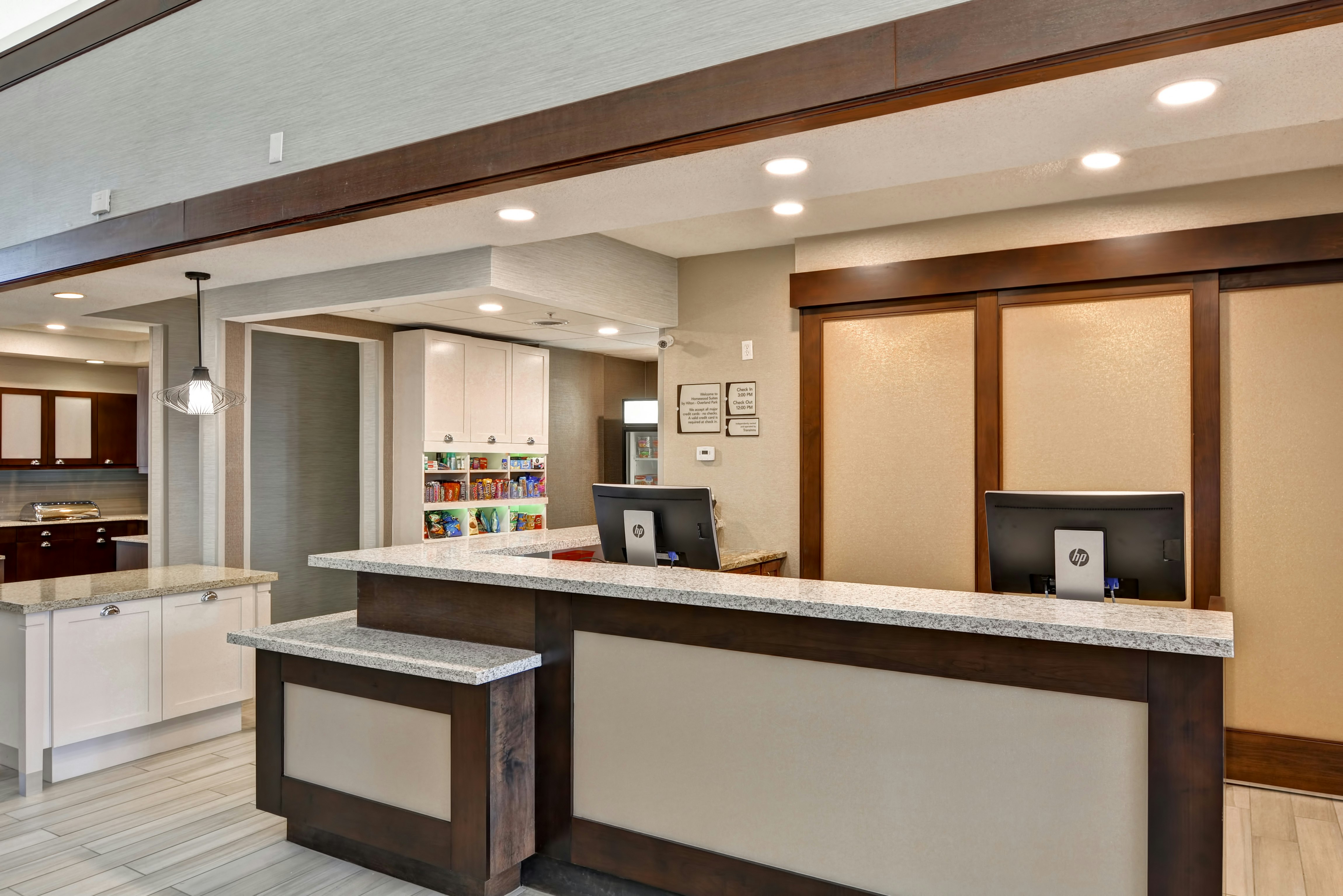 Homewood Suites Hilton Kansas City Overland Park 8/39