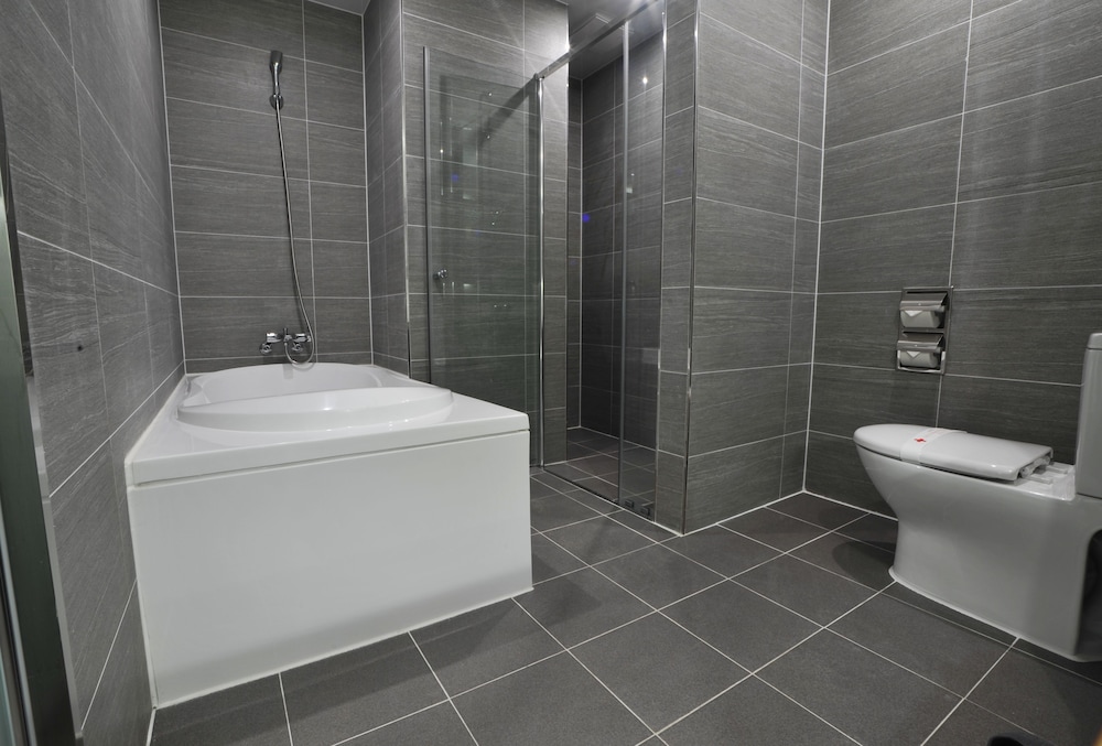 Yongin Central Co'op Hotel 44/44