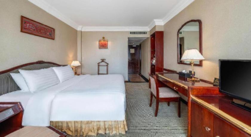 KUNMING HOTEL 17/50