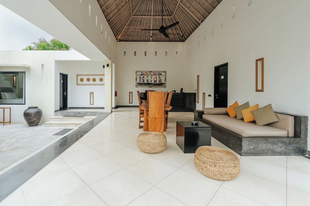 The Seminyak Suite - Private Villa 45/62