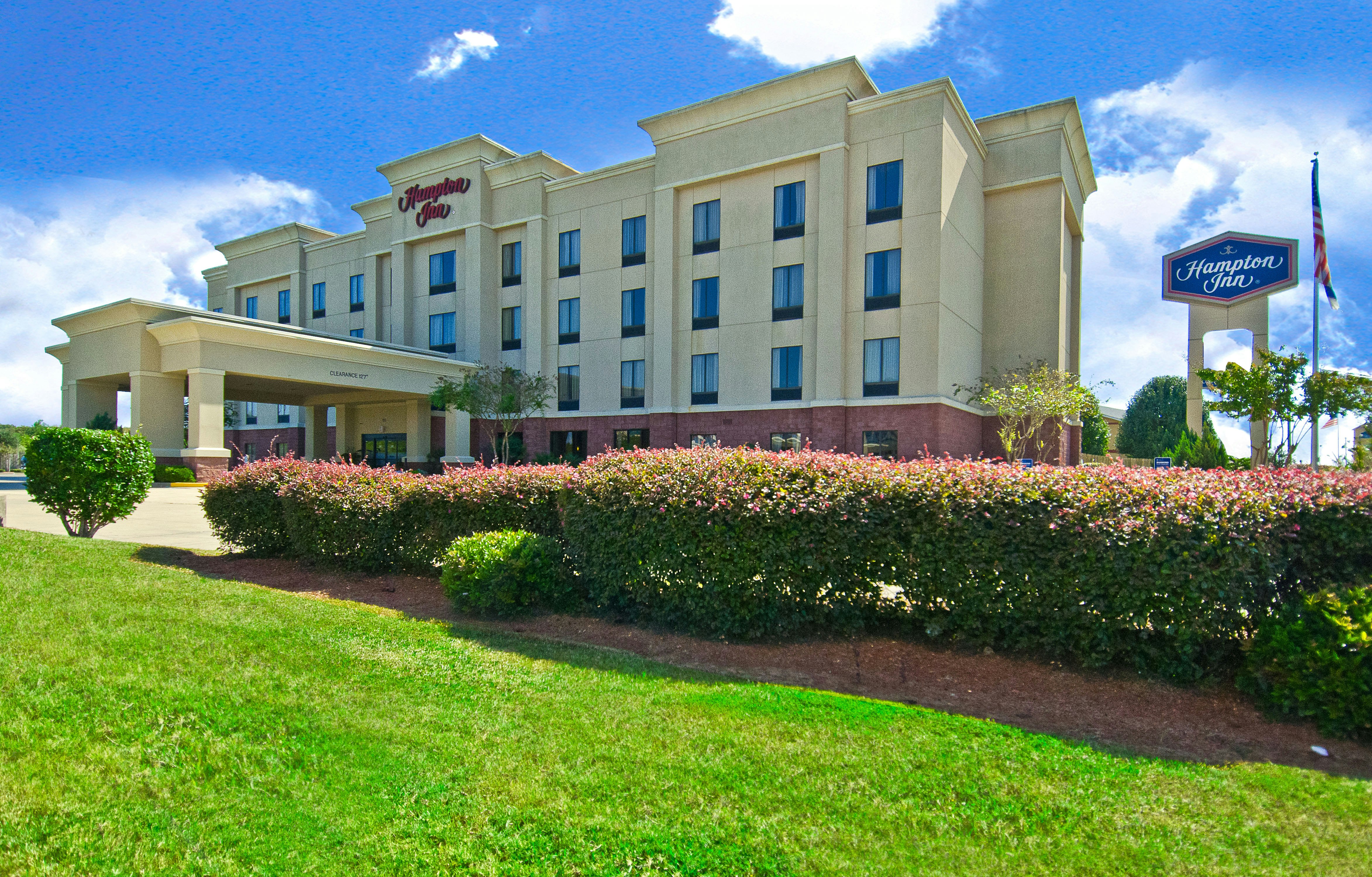 Hampton Inn Canton 50/56