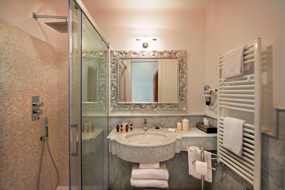Hotel Villa Gabrisa 49/50