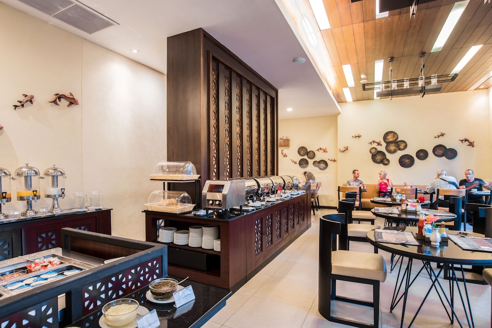 De Chai Colonial Hotel & Spa 65/77