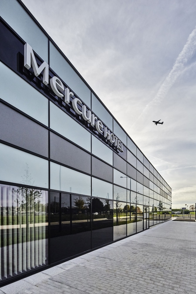 Mercure Paris Orly Tech Airport in PARIS