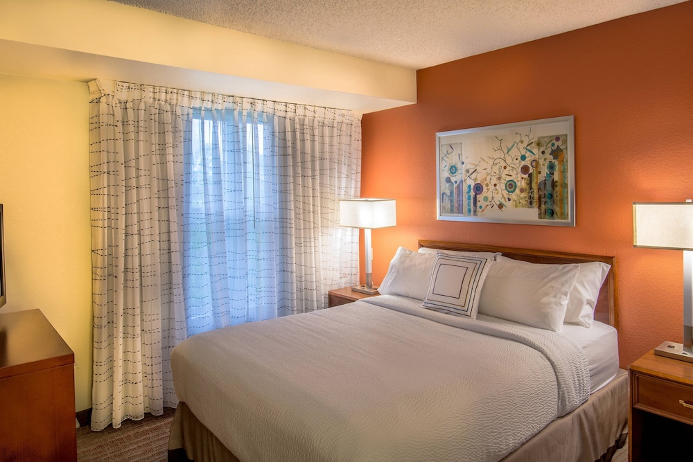 Residence Inn Denver Southwest Lakewood 8/33
