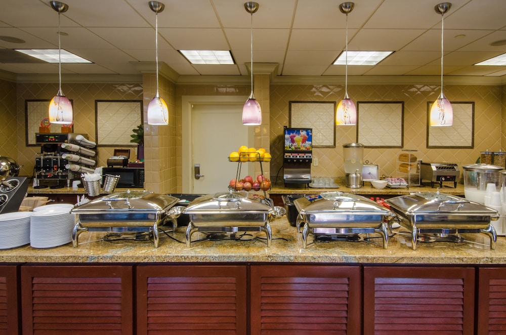 West Inn And Suites 40/55
