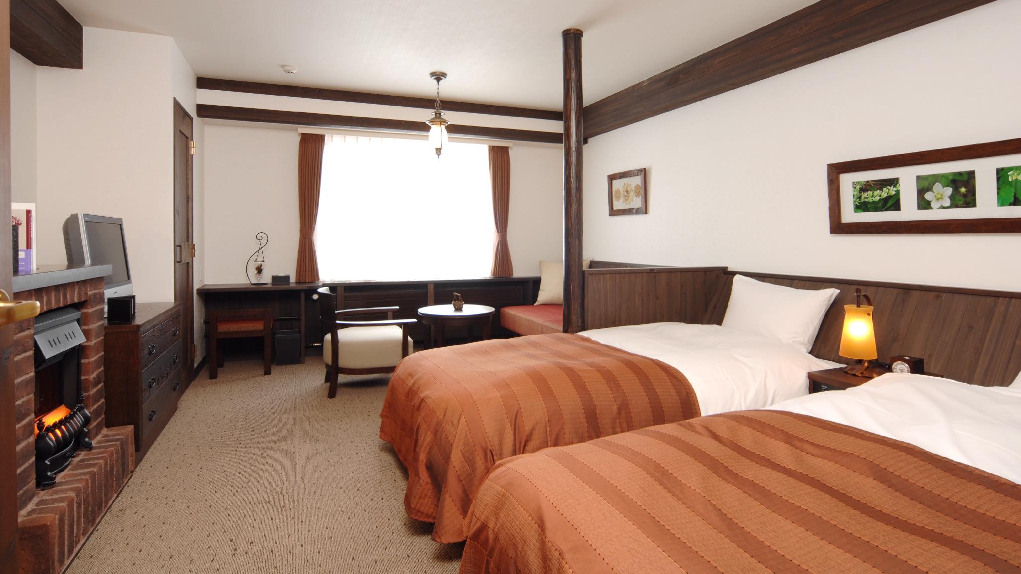 Room, Twin Beds, Mountain View, at the Mountain View