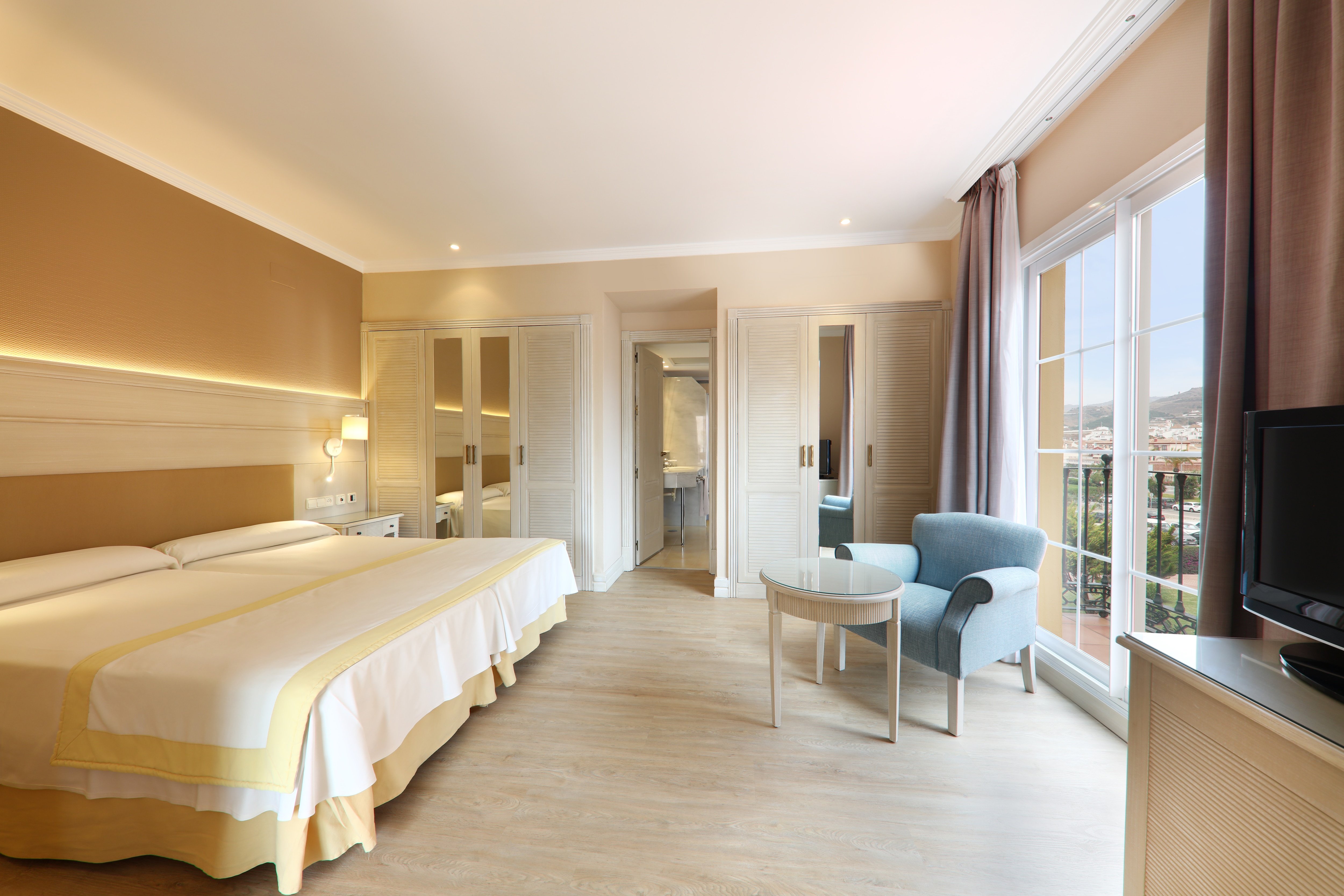 Iberostar Waves Malaga Playa 8/43