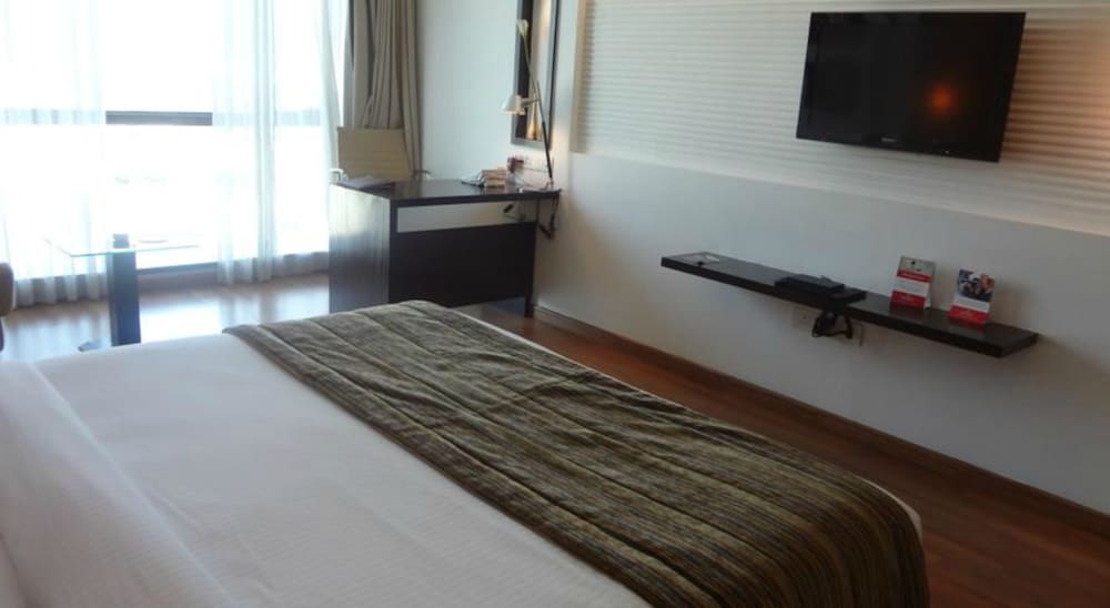 Ramada by Wyndham Navi Mumbai 17/51