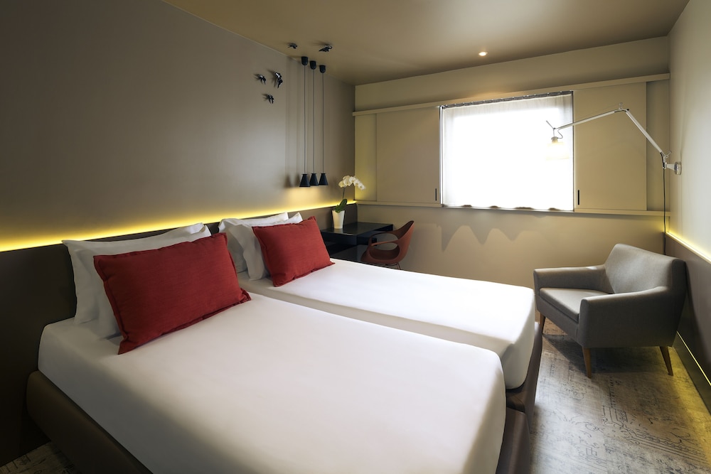 Mercure Porto Centro Santa Catarina 22/81