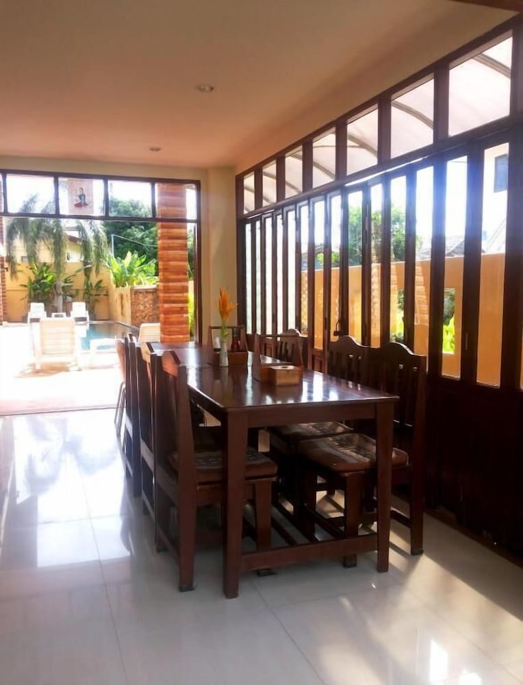 Hathai House Resort 41/48