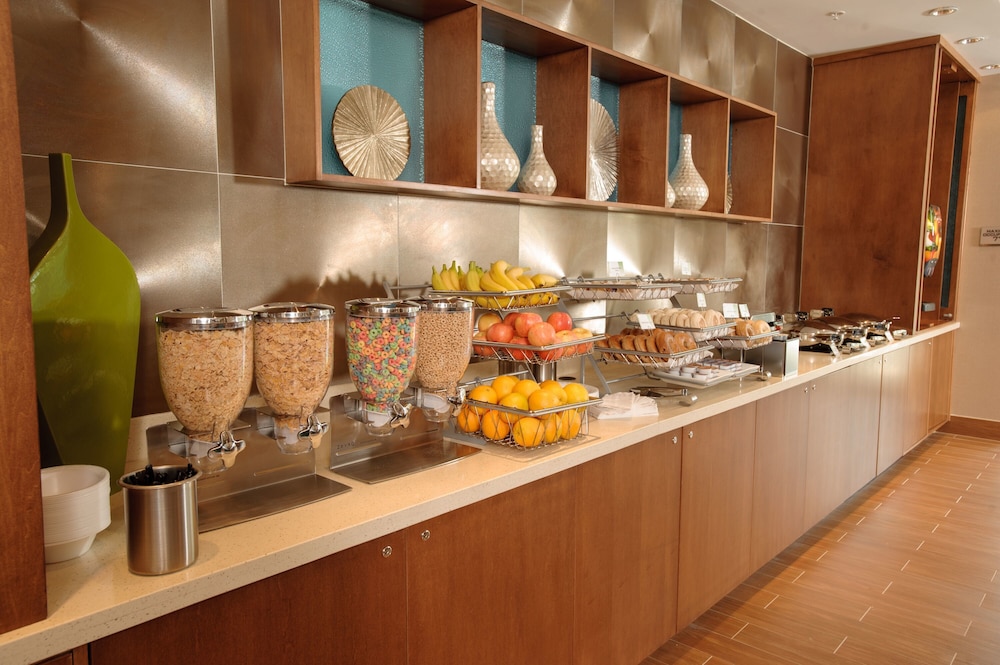 SpringHill Suites Huntsville West/Research Park 20/28