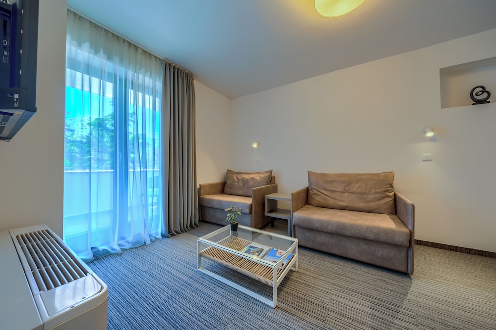 Hotel Alkar 26/48