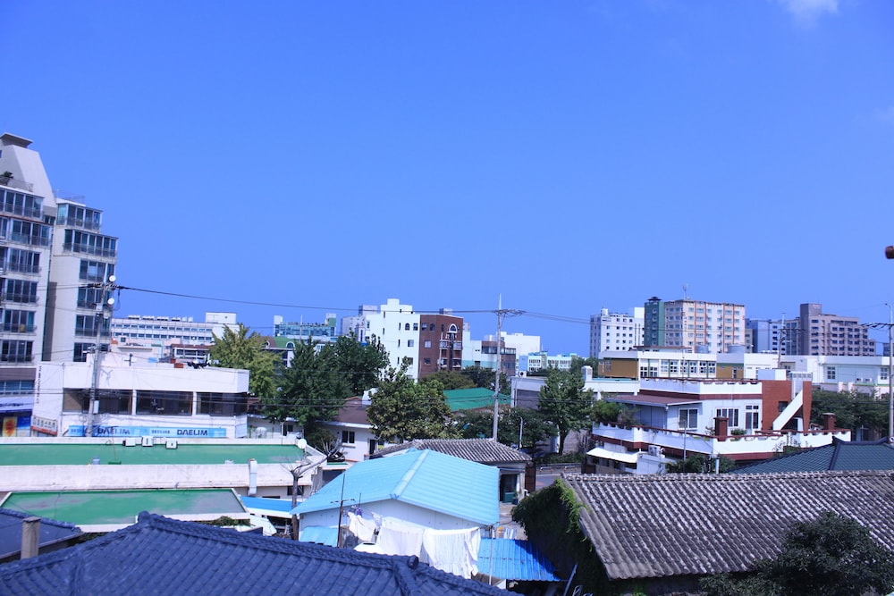 A Ji Hostel 28/35
