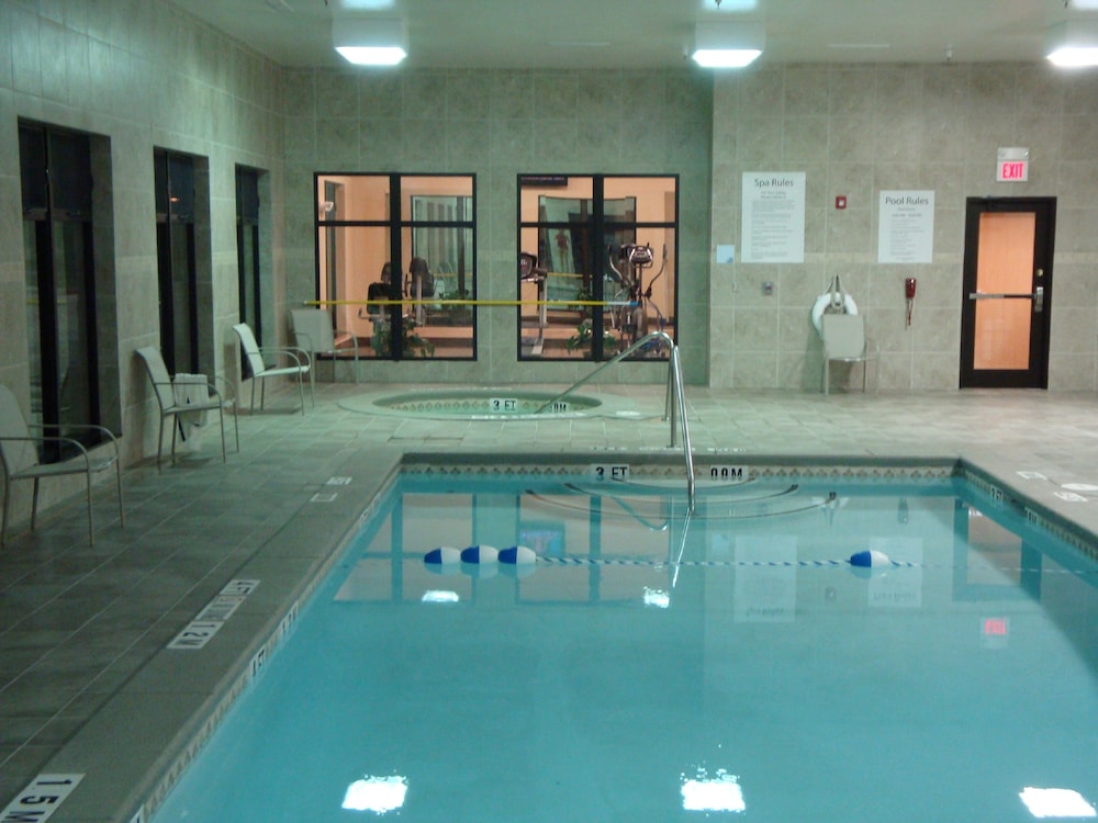 Holiday Inn Express Hotel And Suites Borger 25/43