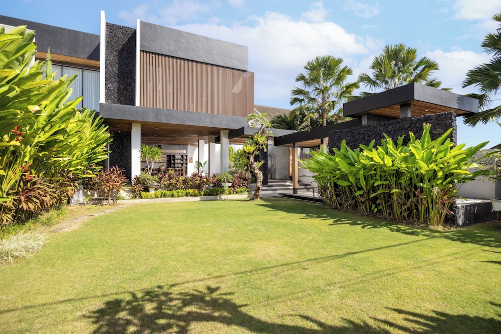 Ratan Hotel Uluwatu 42/50