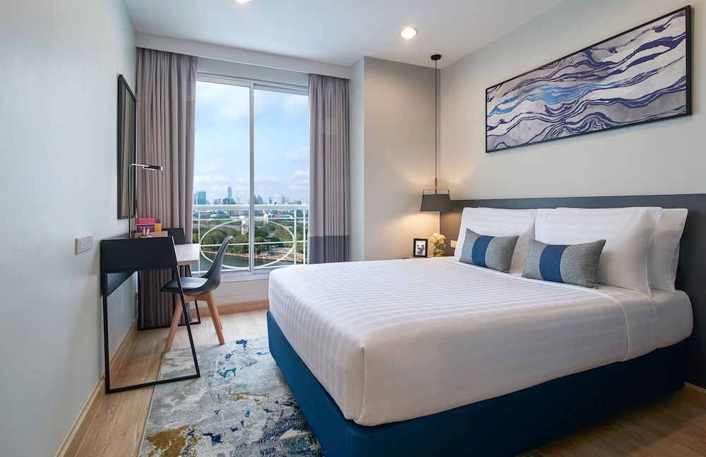 Shama Lakeview Asoke Bangkok 12/73