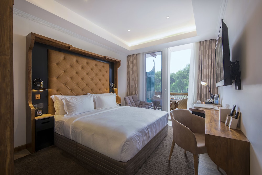 The Radh Hotel 21/66