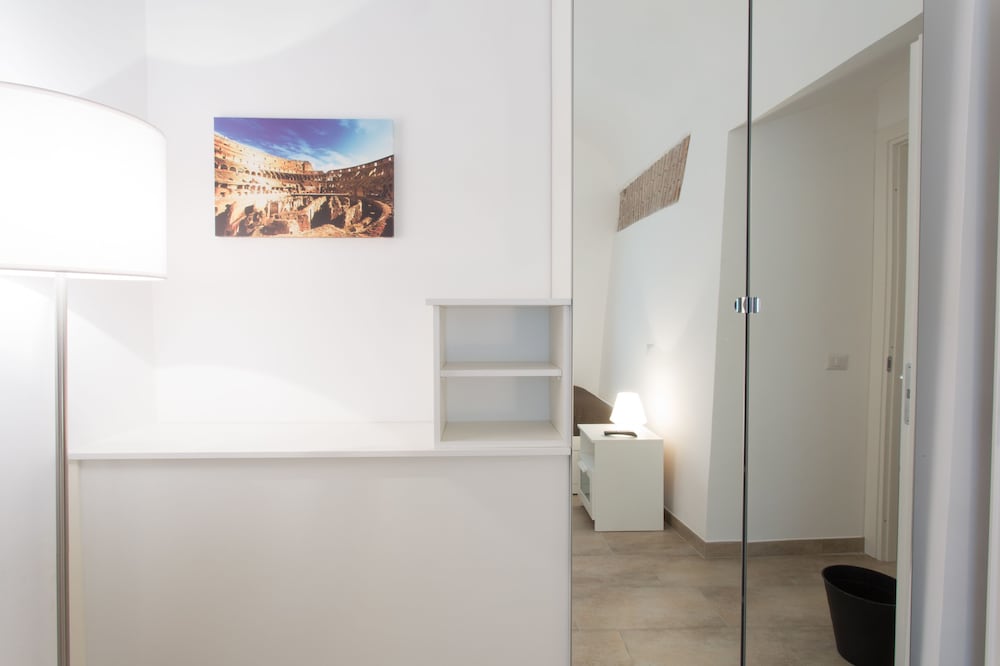 Domenichino Luxury Home 33/45