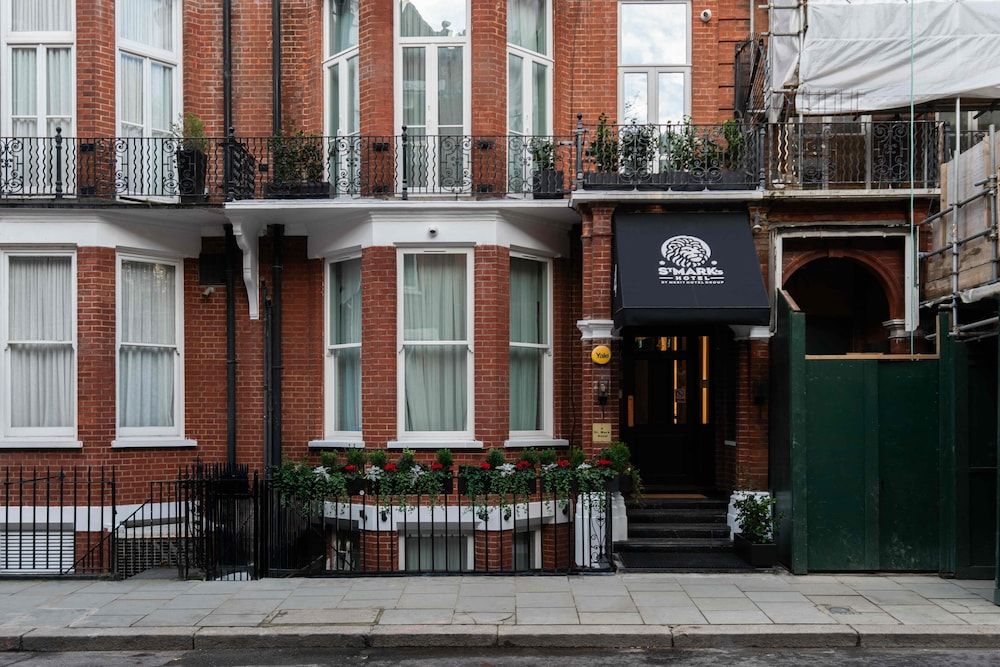 St Mark Hotel 4/50