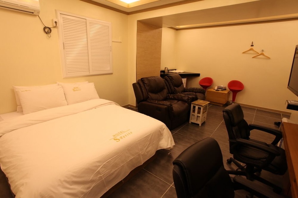 S-Petite Hotel 22/30