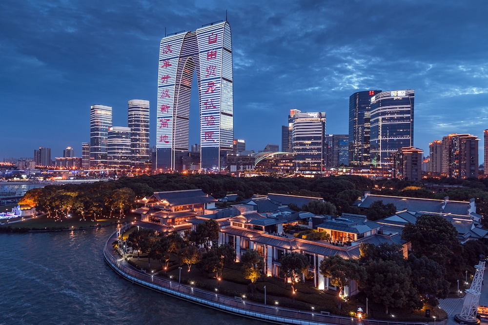 Tonino Lamborghini Hotel Suzhou 36/50