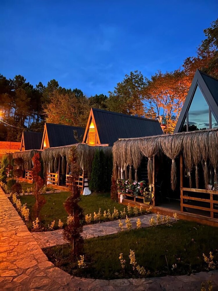 Kerpe Bungalov Hotel 39/50