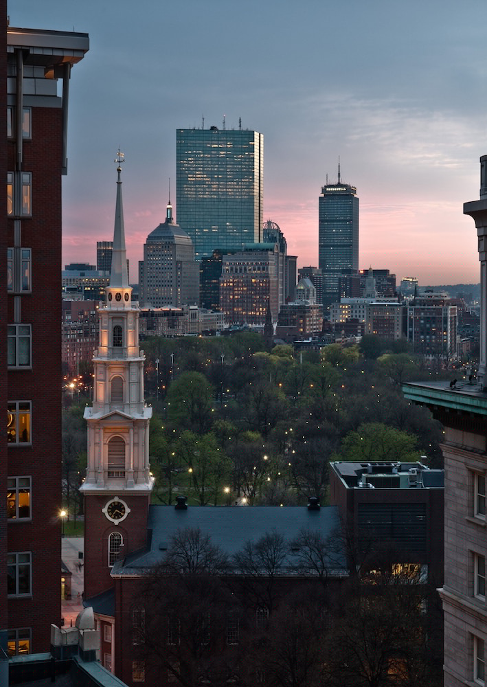 OMNI PARKER HOUSE 26/67