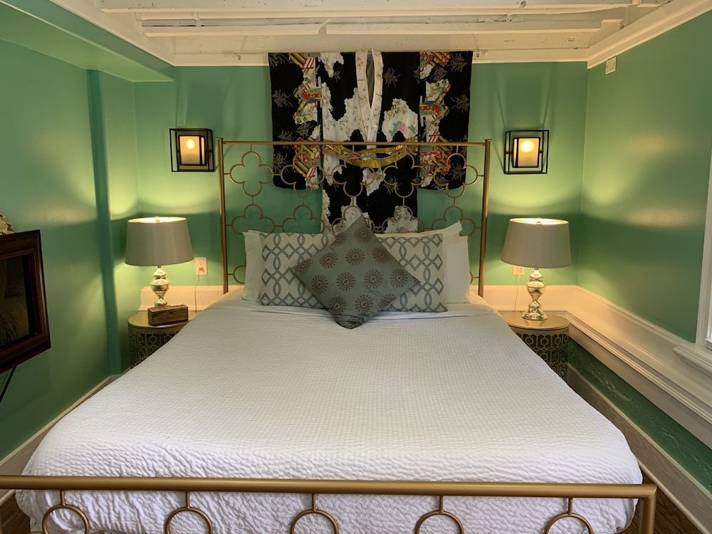 Peace and Plenty Inn B&B 31/71