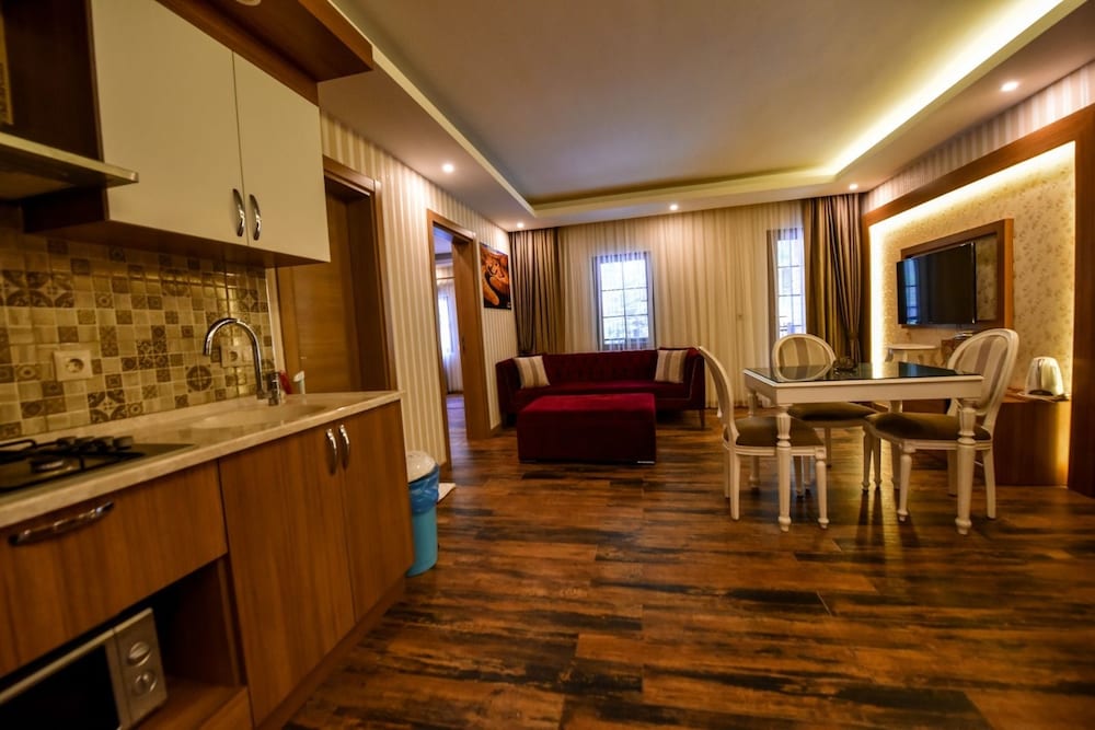 Serah Residence 37/50