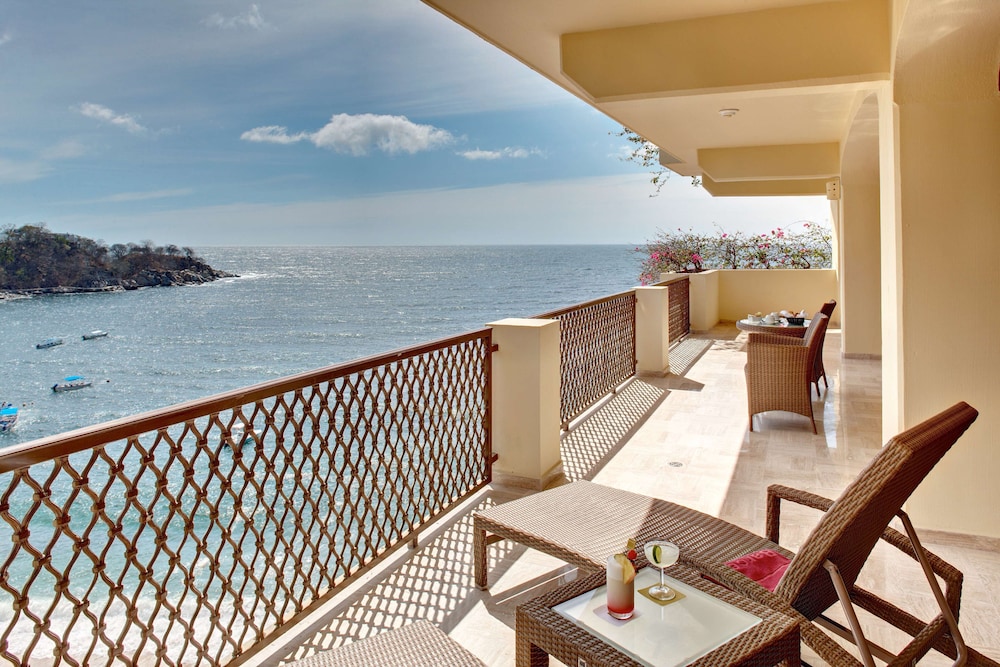 Barcelo Puerto Vallarta - All Inclusive 62/76