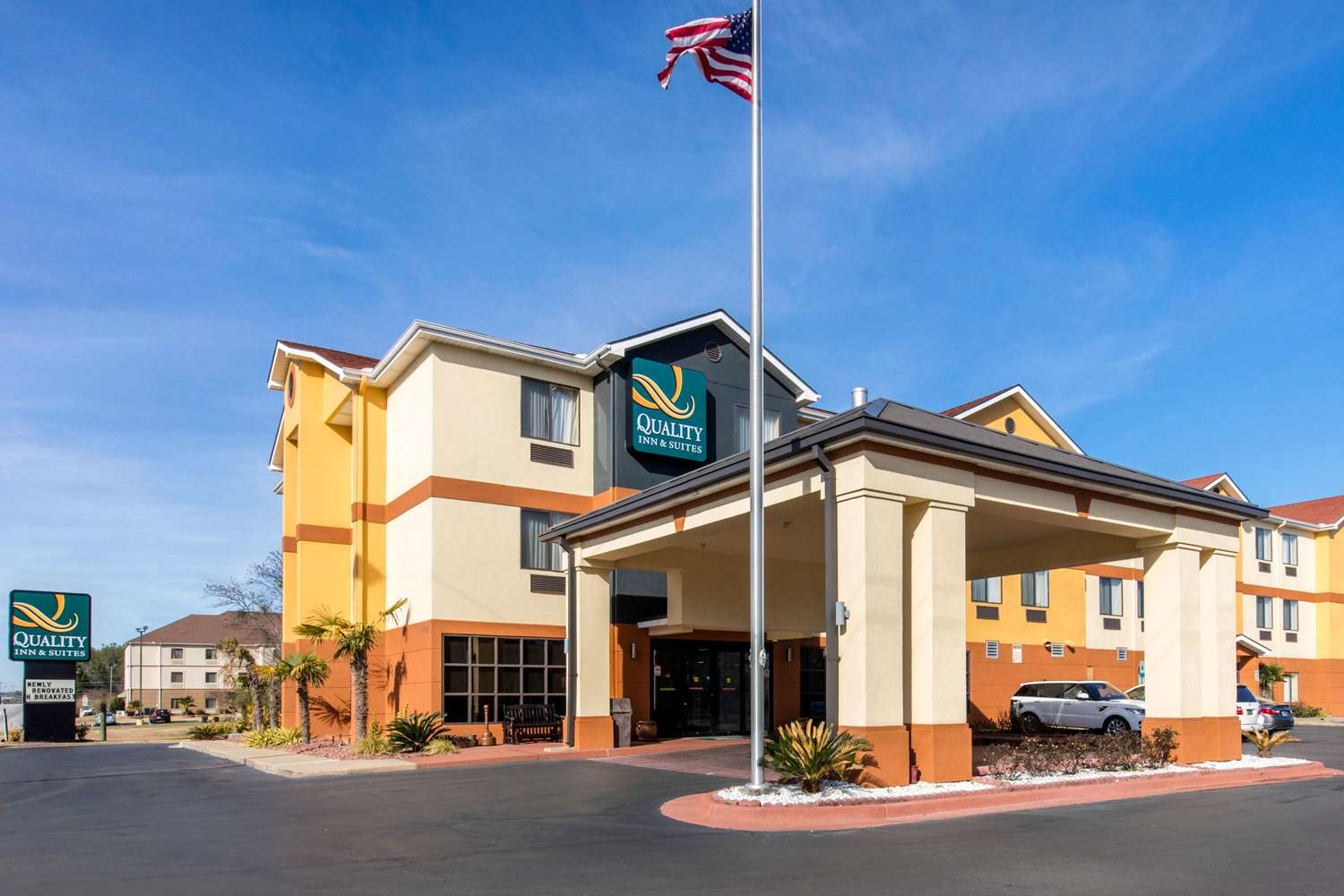 Quality Inn & Suites Montgomery East Carmichael 17/18