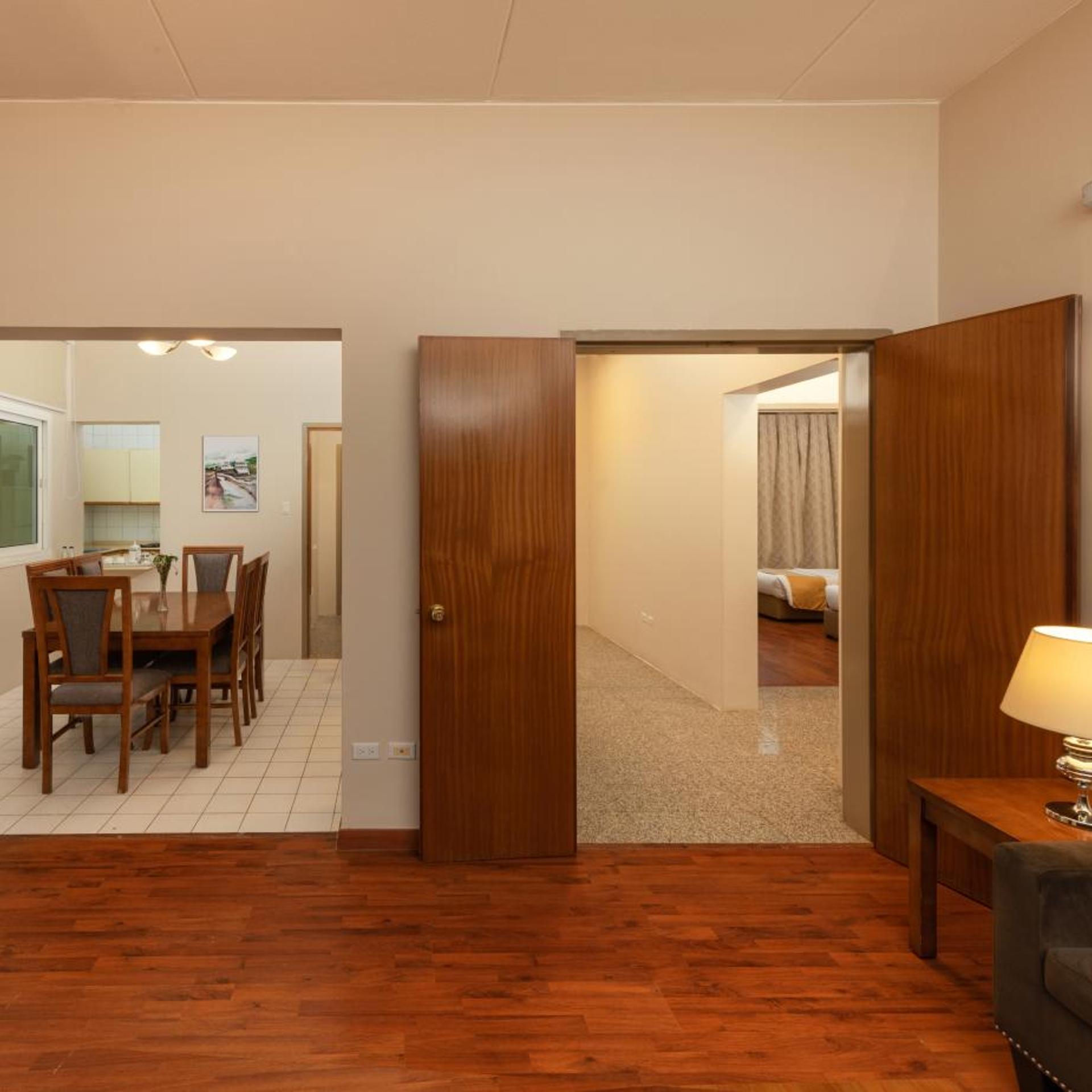 فندق المطار(Airport Hotel) 5/47