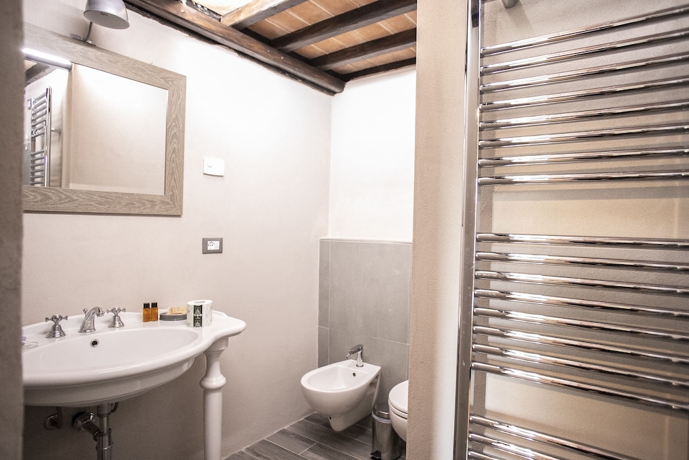 Agriturismo Borgo Casa Al Vento 44/50