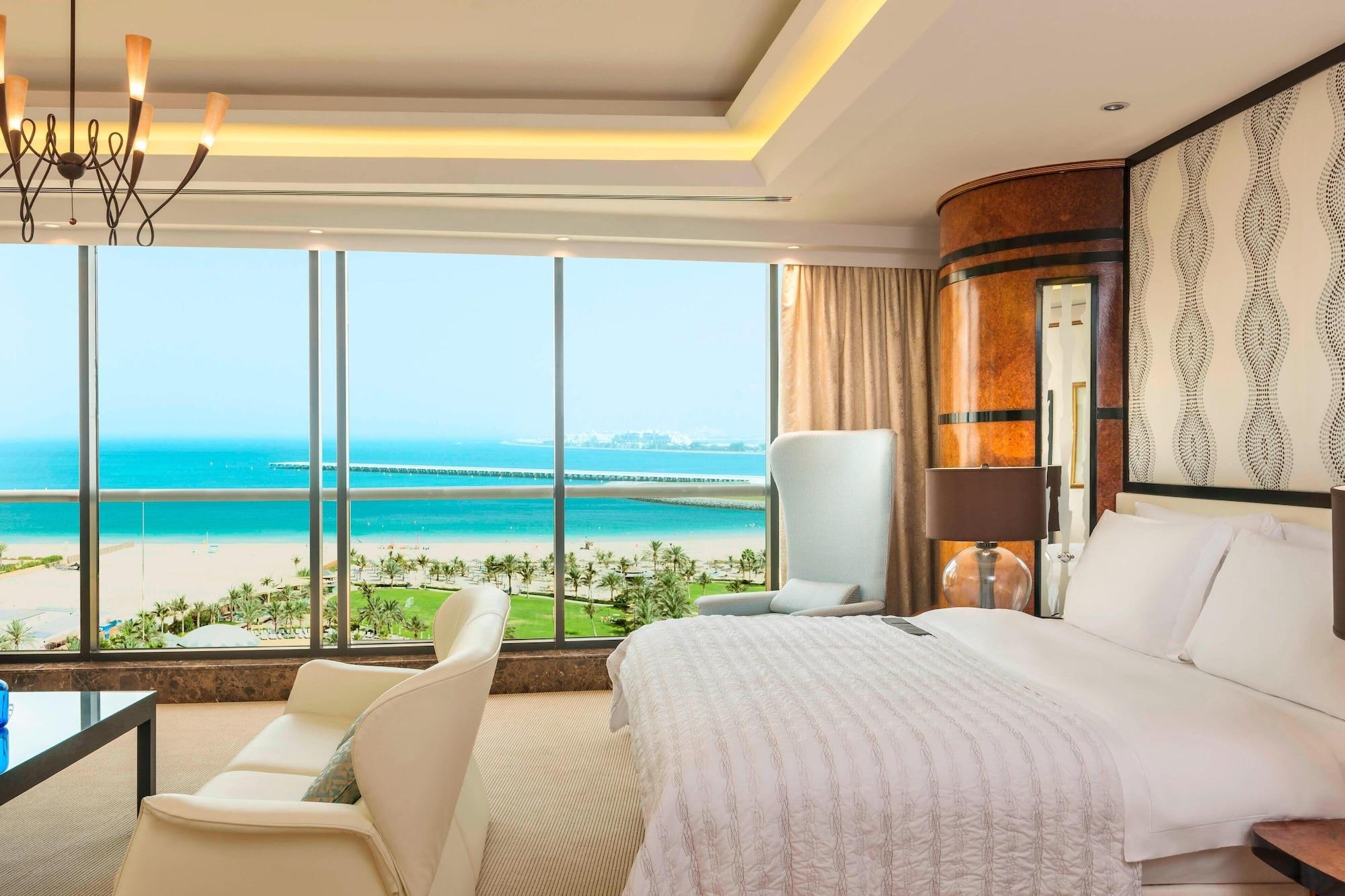 2 Bedrooms, Swim, Club, Suite