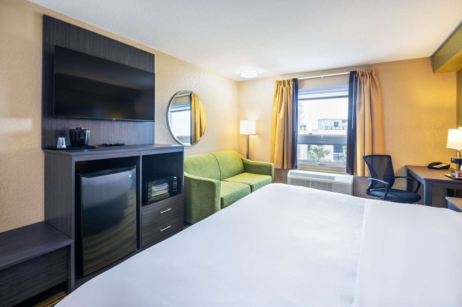 Quality Inn & Suites Grimsby 17/38