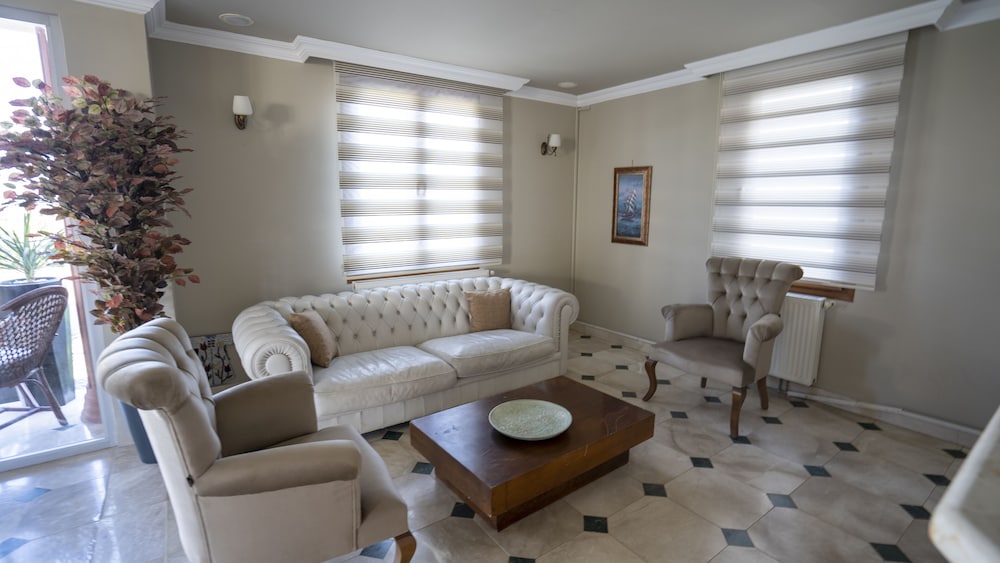 Hotel Cunda Marina 25/39