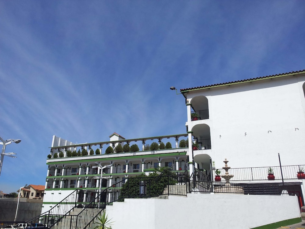 Hotel Marques de Cima 67/69
