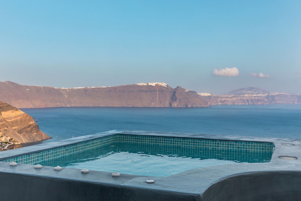 Secret Legend Suites - Adults Only 42/50