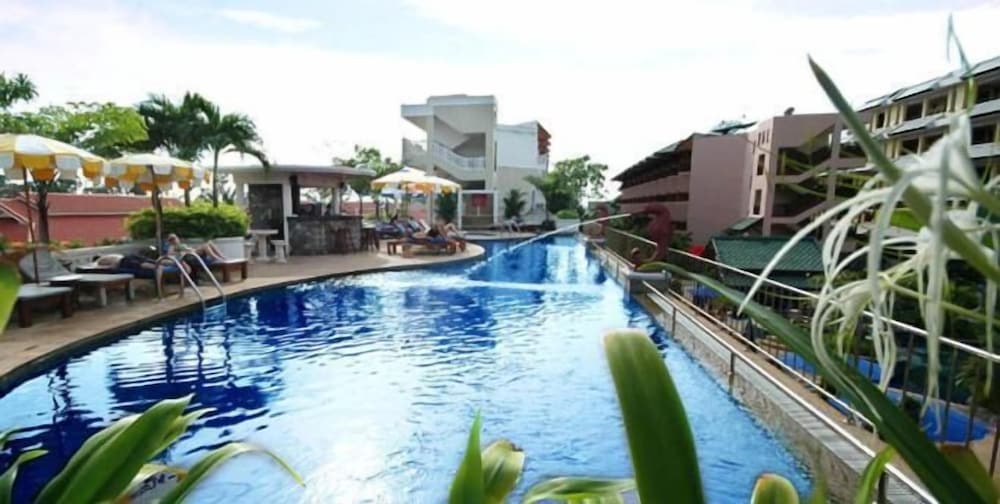 Karon Princess Hotel 51/52